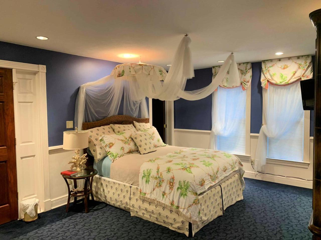 The Lake Manor Bed & Breakfast Morgantown Ngoại thất bức ảnh