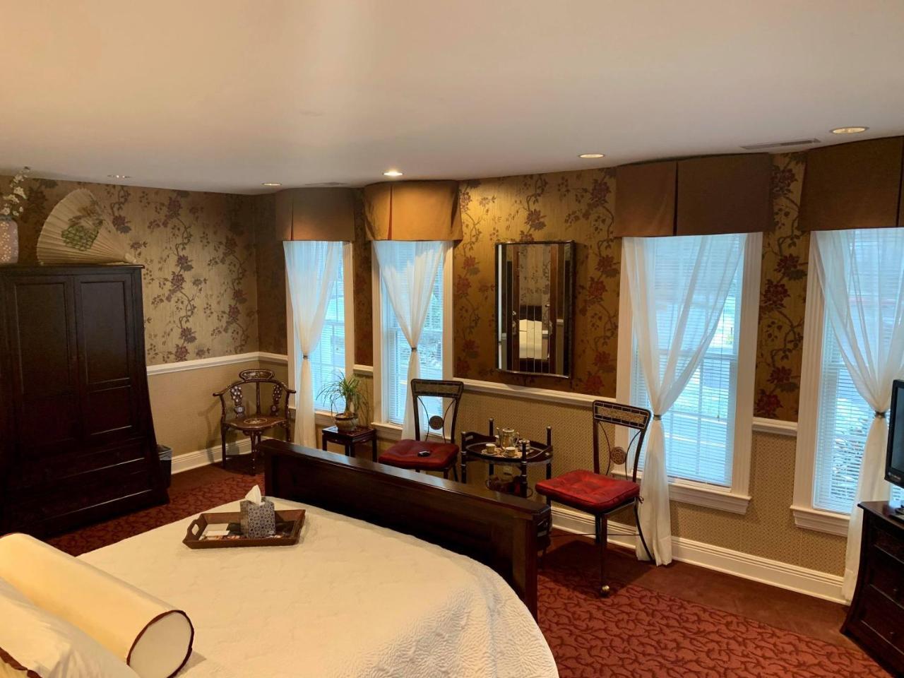 The Lake Manor Bed & Breakfast Morgantown Ngoại thất bức ảnh