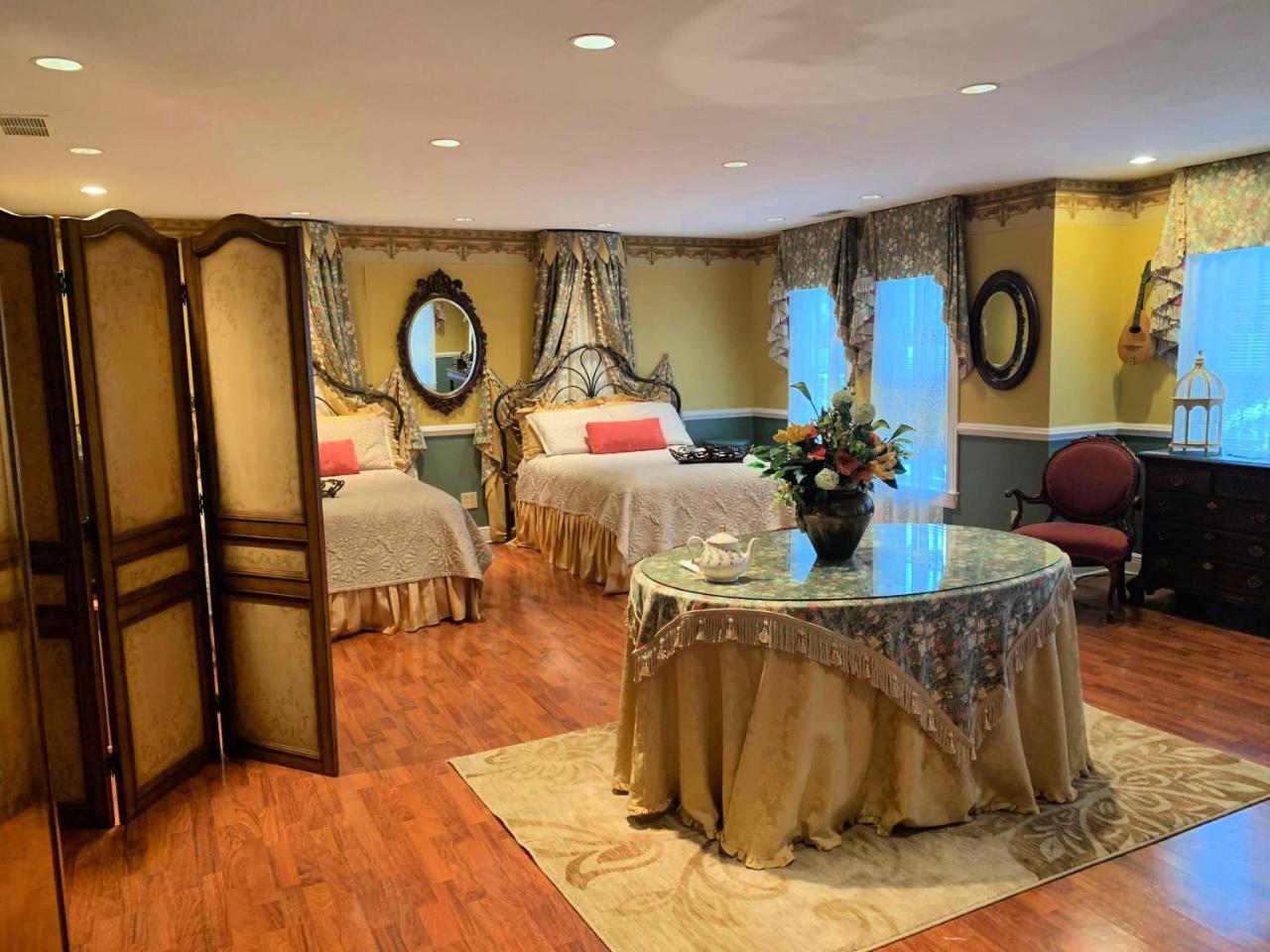 The Lake Manor Bed & Breakfast Morgantown Ngoại thất bức ảnh